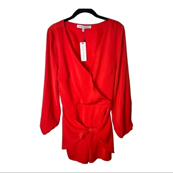 NWT CUPCAKES & CASHMERE Revolve Gideon Satin Romper in Red Hots Medium - Picture 3 of 6